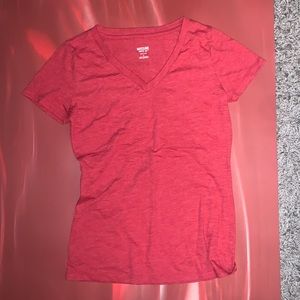 Red short sleeve v neck